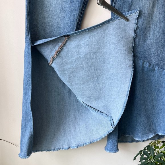 Gently Worn Lucky Brand & Co. Bridgette Customized Flare Jean - Picture 8 of 15